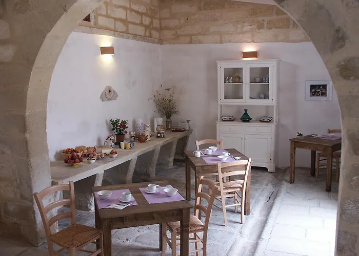Bed & Breakfast Masseria 12 Granai